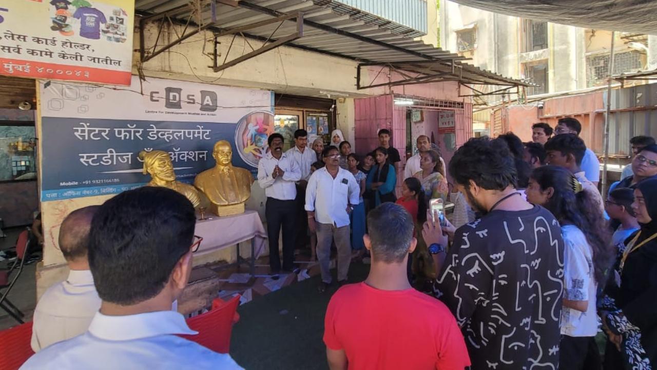 मेले में शामिल होने वाले प्रतिभागियों को अपने साथ बायोडाटा, पहचान पत्र और पासपोर्ट साइज फोटो लाने की सलाह दी गई थी.