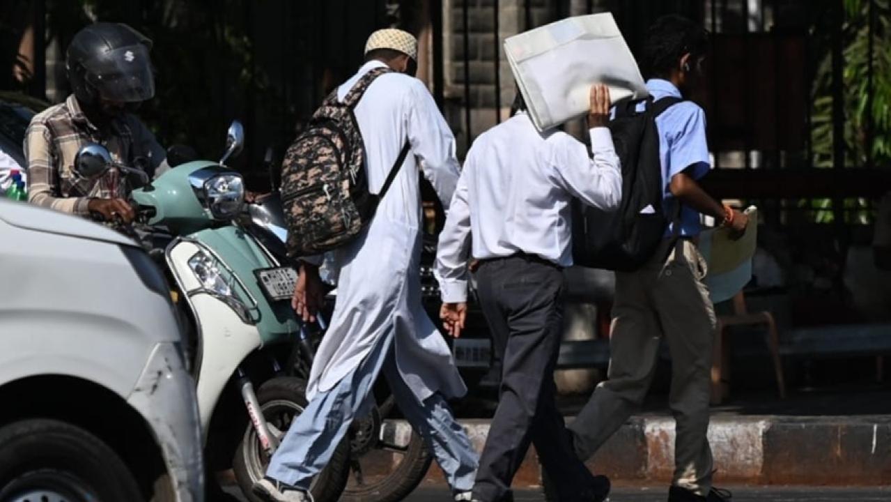 Iमुंबई में 1 मई को तापमान में हुई हल्की बढ़ोतरी, सुबह और शाम का मौसम रहेगा साफ