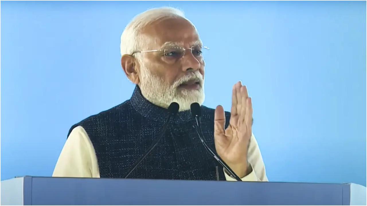 प्रधानमंत्री मोदी गुरुवार को सिक्किम के नामची में 750 करोड़ रुपये की लागत से बनने वाले 500 बिस्तरों वाले जिला अस्पताल की आधारशिला रखेंगे. फाइल फोटो