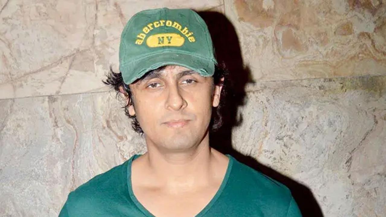 Iकर्नाटक रक्षण वेदिके ने सोनू निगम के खिलाफ पुलिस में शिकायत दर्ज की