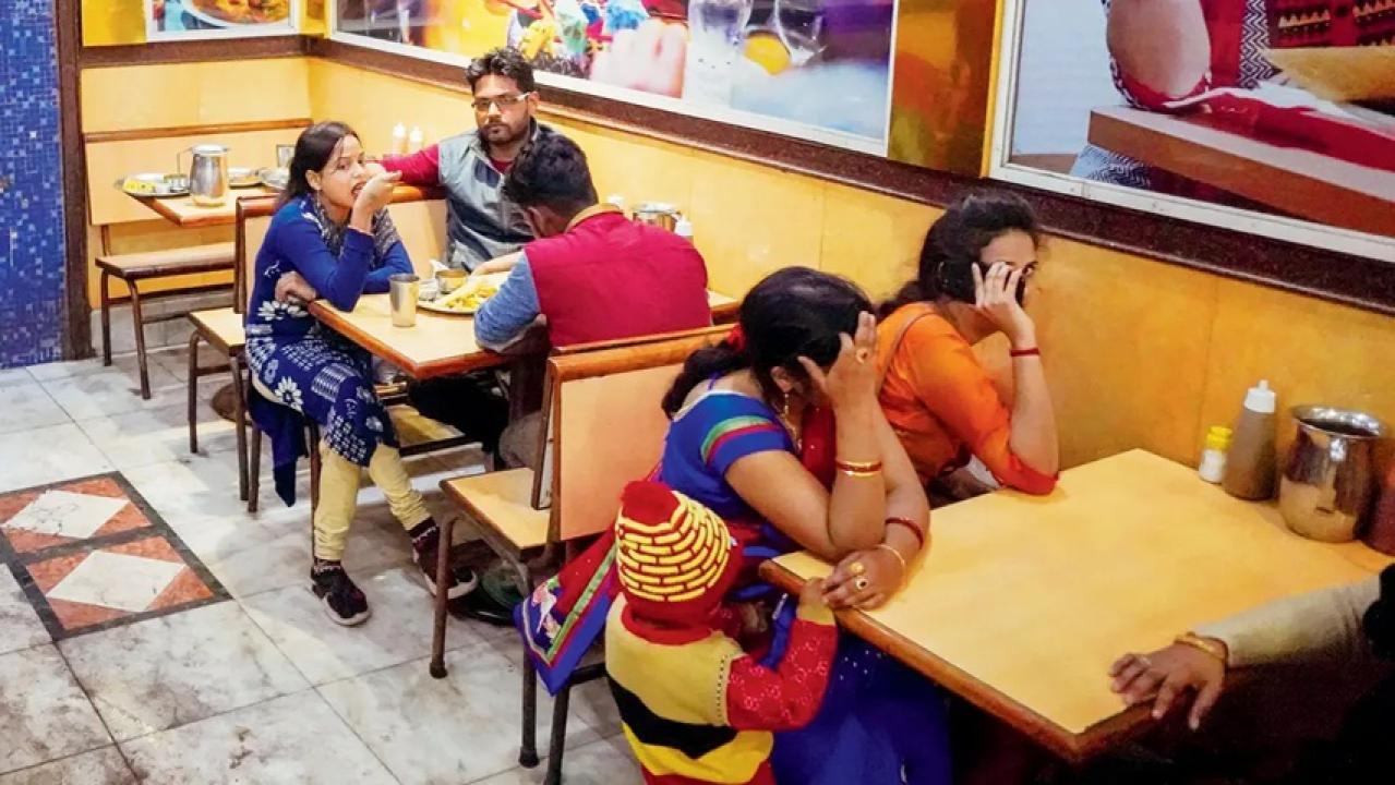 Iमहाराष्ट्र में चौबीसों घंटे कारोबार को मिली हरी झंडी, HRAWI बोला- ऐतिहासिक कदम
