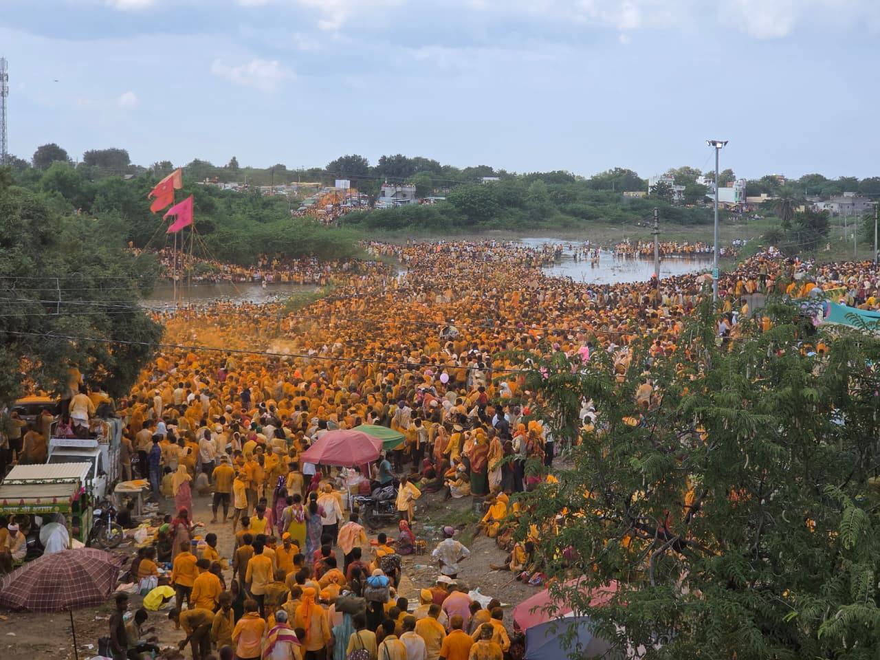 यह आयोजन सिर्फ धार्मिक महत्व नहीं रखता, बल्कि सामाजिक और सांस्कृतिक दृष्टि से भी धनगर समुदाय को एक साथ लाने का माध्यम बनता है.