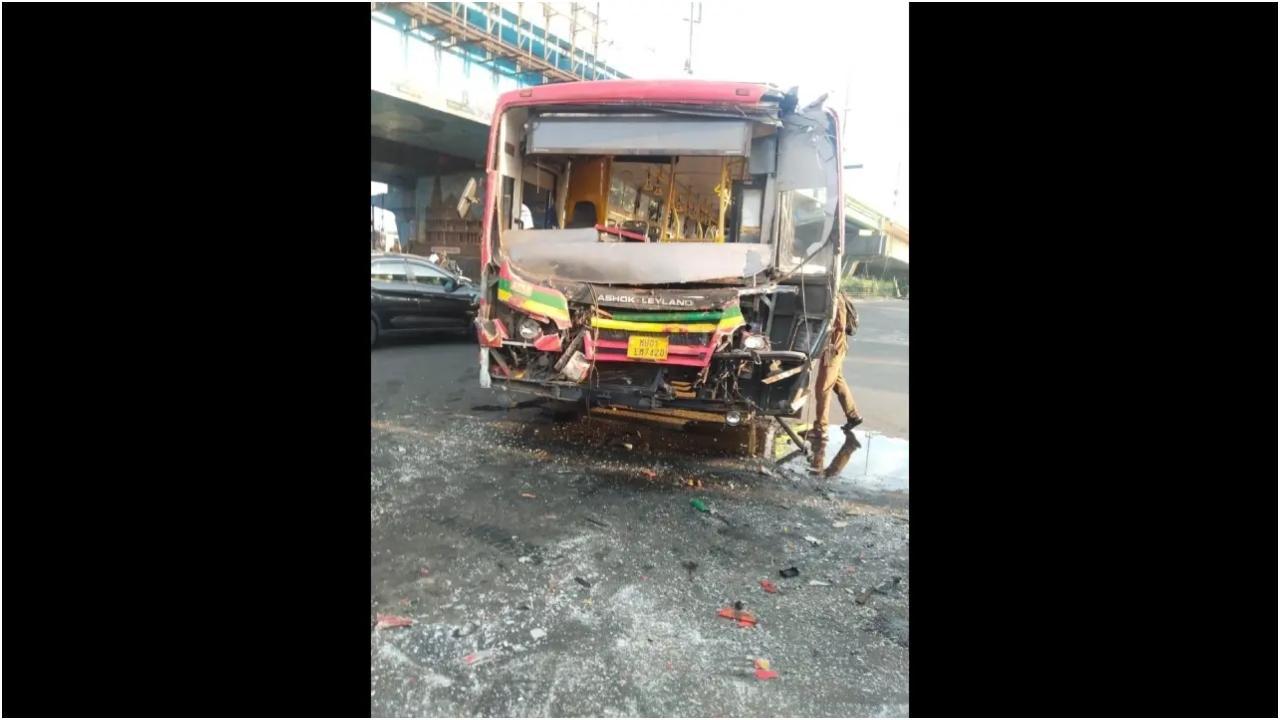 IMumbai: ऐरोली ब्रिज पर बड़ा बेस्ट बस हादसा, सात लोग घायल