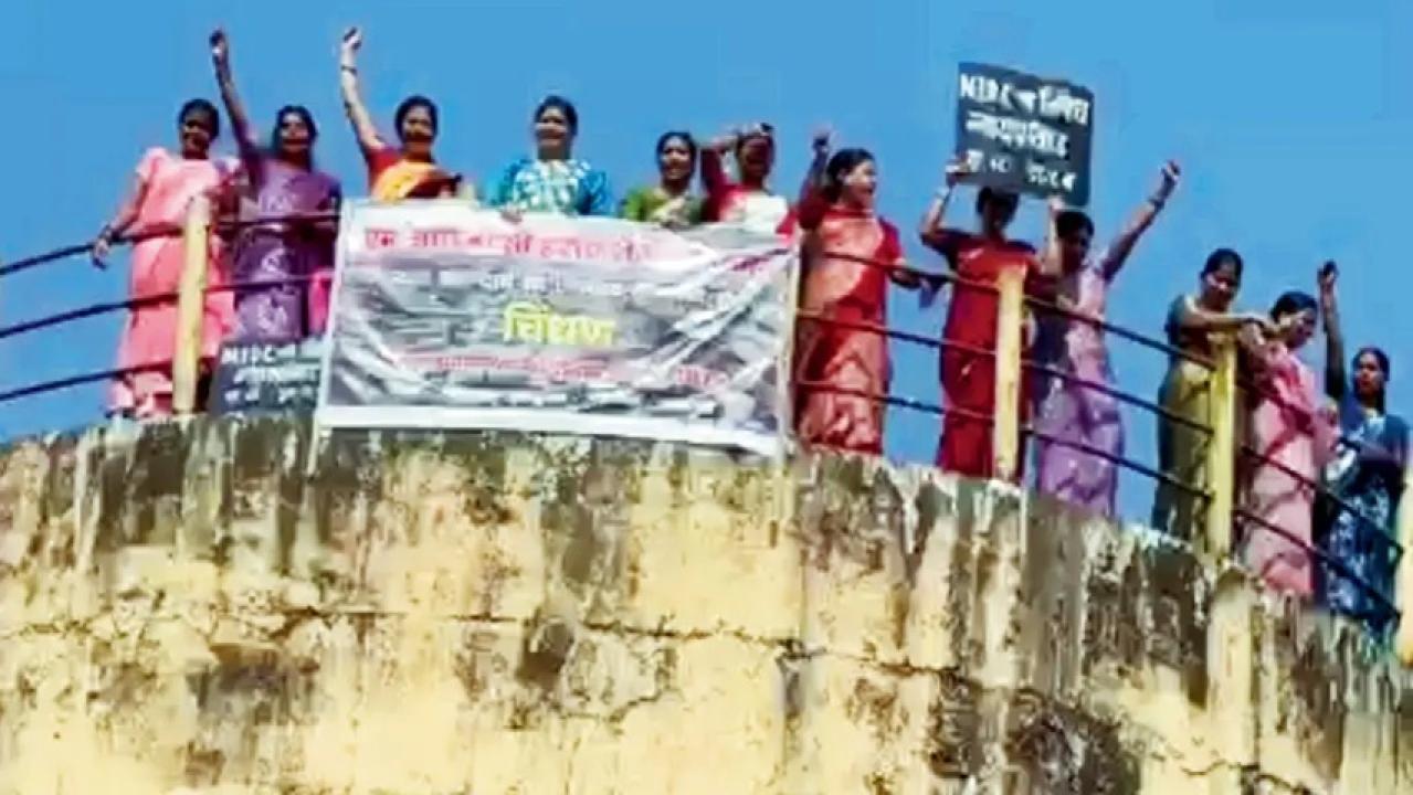 Iभूमि अधिग्रहण का विरोध: पनवेल ग्रामीणों की भूख हड़ताल 11वें दिन में प्रवेश