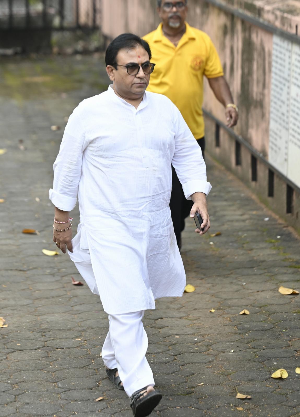 दिलीप जोशी ने भी दोस्त सतीश शाह को श्रद्धांजलि दी.