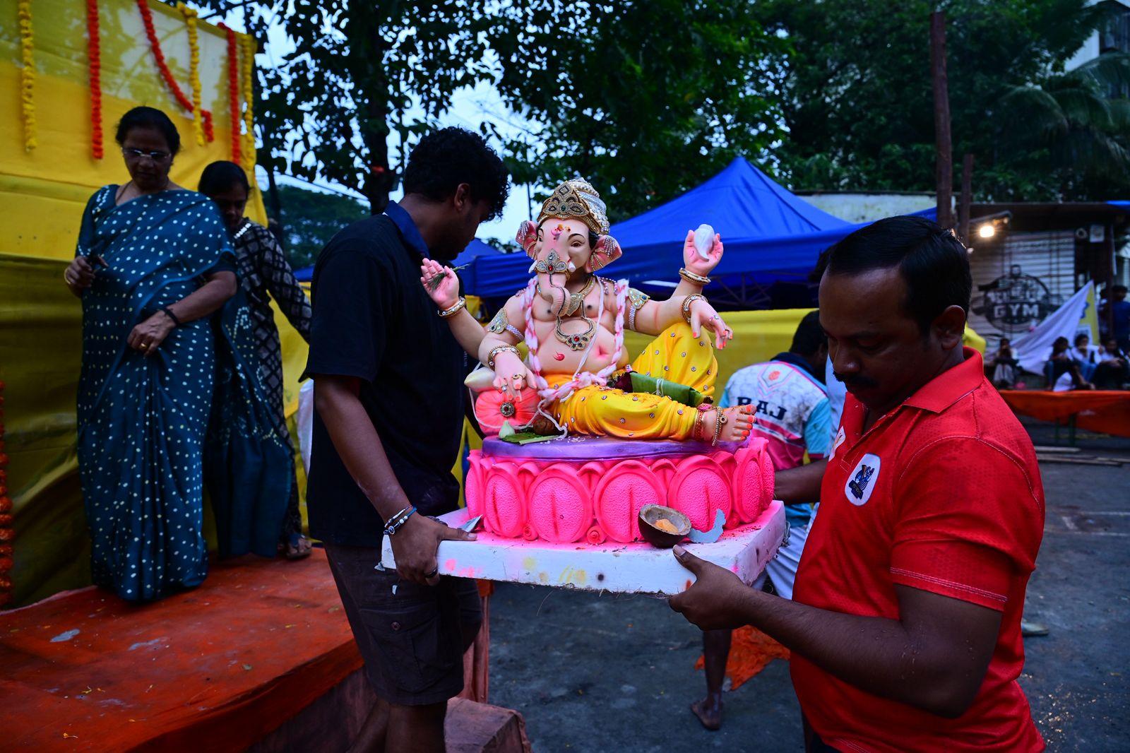 इस साल बीएमसी ने प्राकृतिक जलाशयों पर दबाव कम करने के लिए शहरभर में 290 कृत्रिम झीलों का निर्माण किया, 
