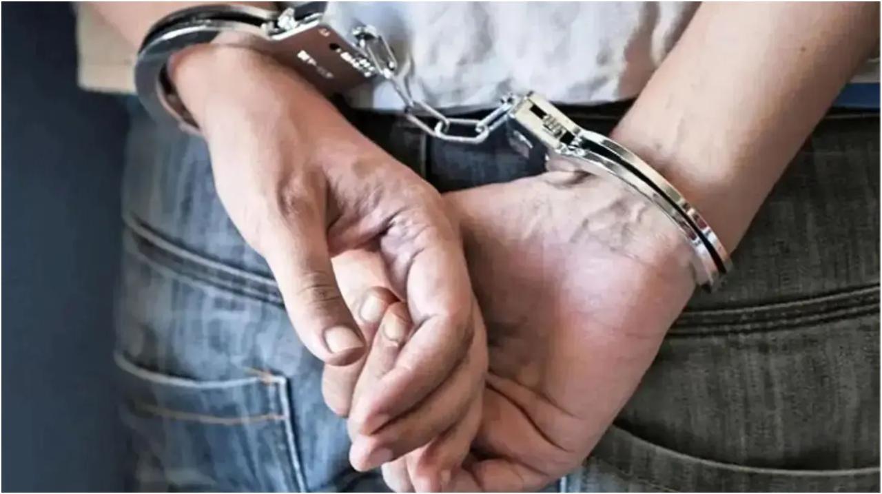Iमुंबई में लिव-इन पार्टनर ने महिला पर किया जानलेवा हमला