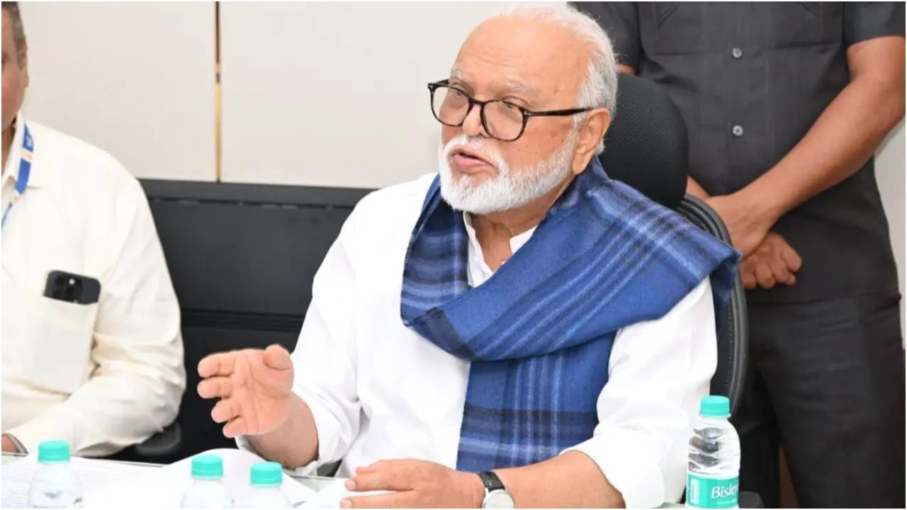 छगन भुजबल दिन में हुई कैबिनेट बैठक में शामिल नहीं हुए. फ़ाइल तस्वीर/X