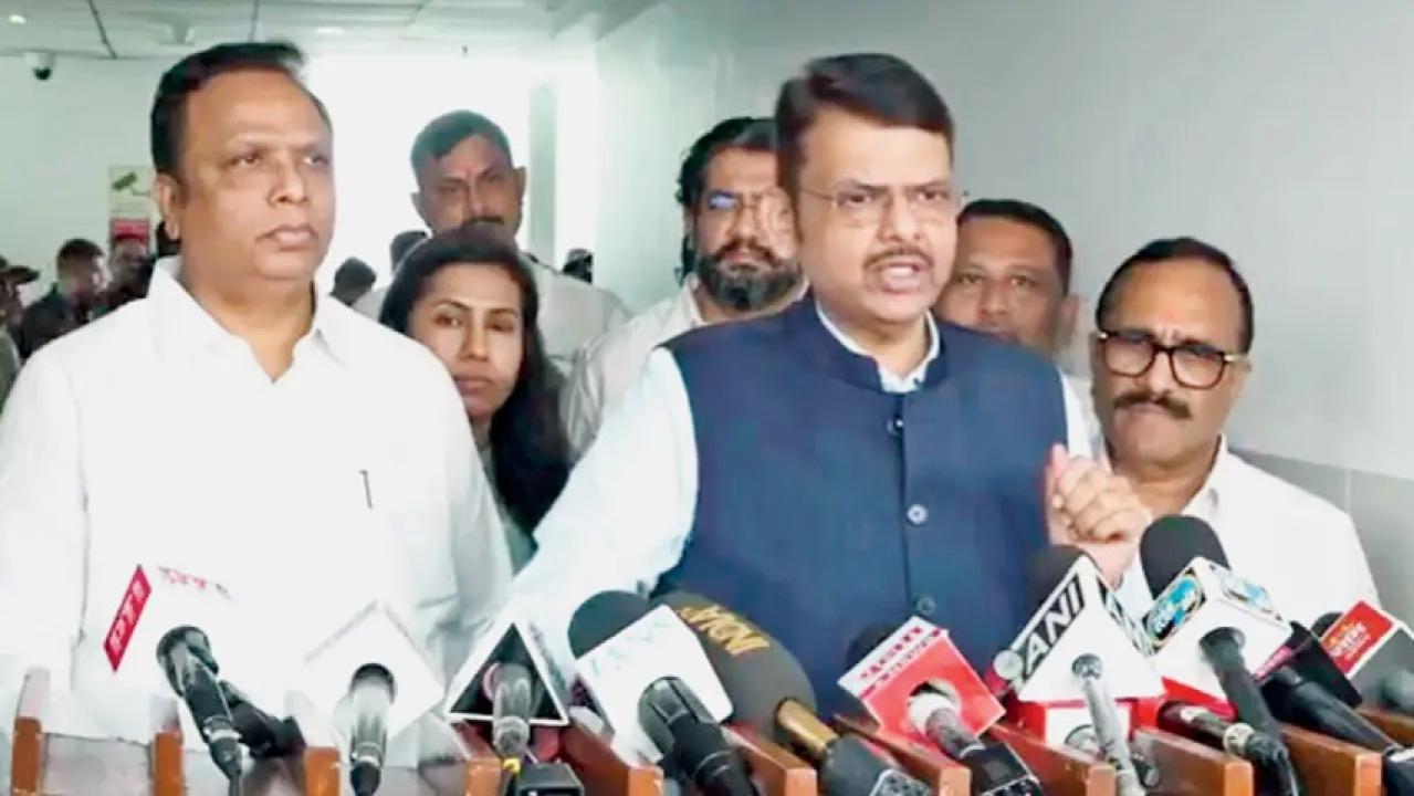 Iफडणवीस सरकार का बड़ा फैसला – किसानों को मिलेगा त्वरित मुआवज़ा, मानदंडों में ढील
